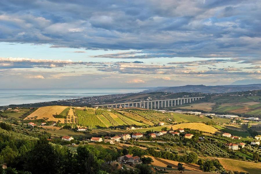 Casa Il Canto Tortoreto Bagian luar foto